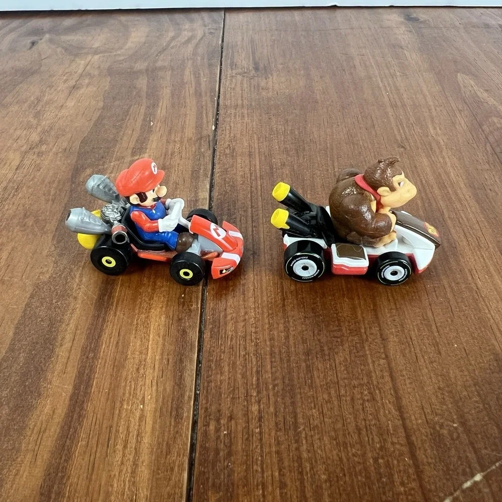 Mario Kart Hot Wheels Lot 2 Mario Donkey Kong Diecast Cars Nintendo Mattel